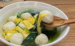 菠菜海鲜丸子汤怎么做？