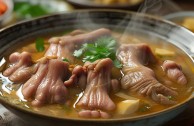 男士猪蹄汤怎么做？简单滋补做法分享