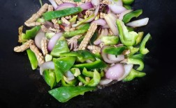 洋葱青椒可以炒海鲜吗