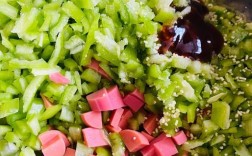 家常青椒火腿馅怎么做？