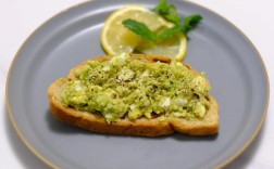 四个月宝宝能吃牛油果辅食吗？