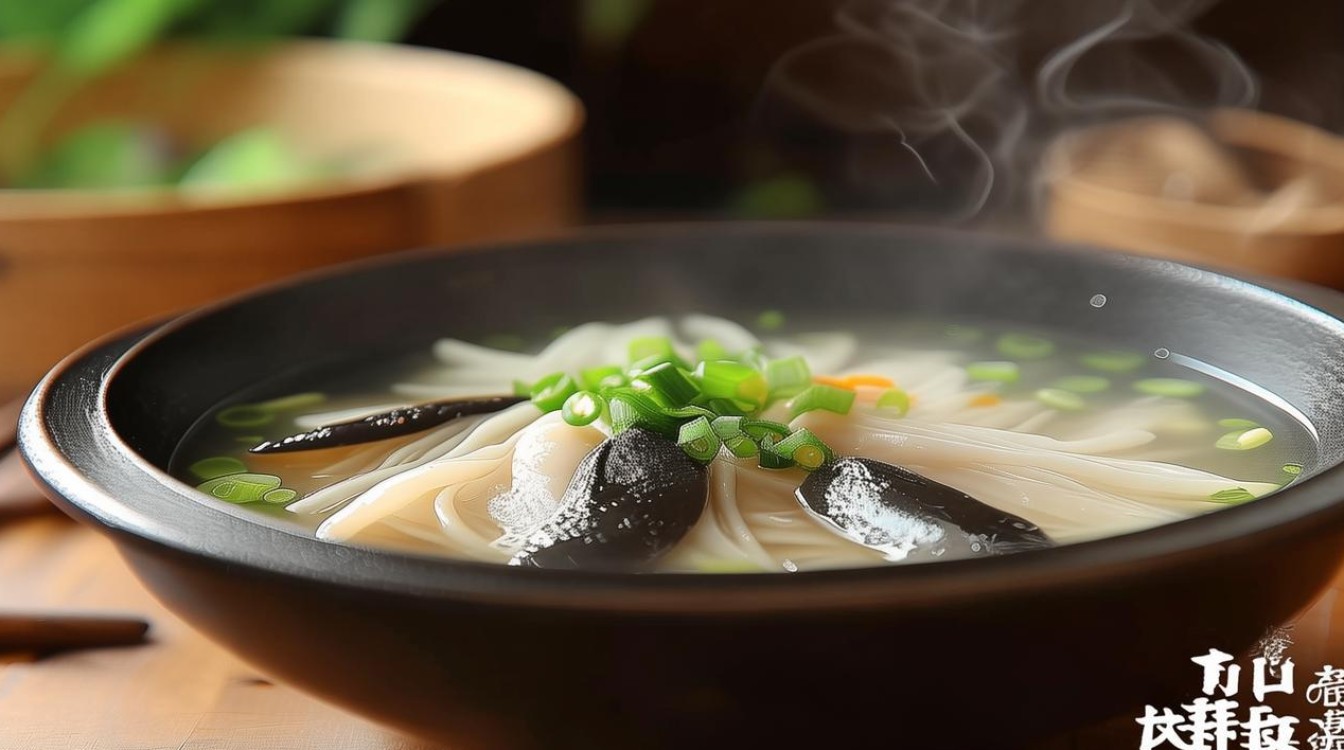 如何制作美味的木耳鱼片汤？简单步骤分享！-图2