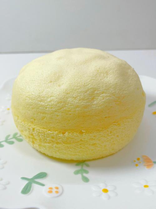 普通面粉蒸蛋糕怎么做？家常做法视频有吗？-图1