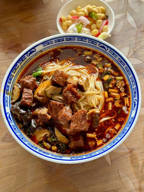 香菇牛肉面家常做法有哪些？-图1
