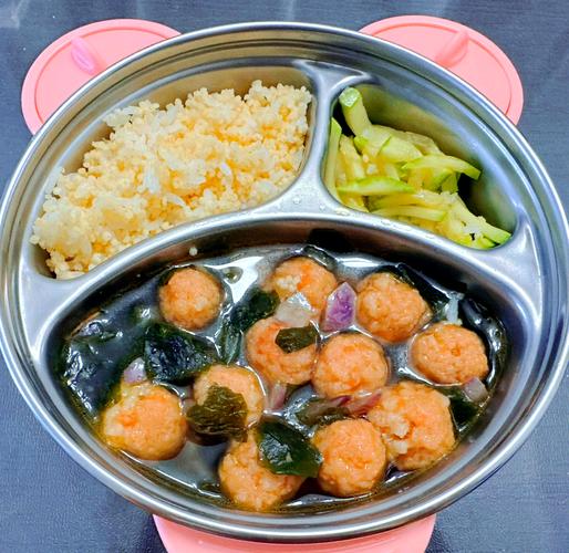 鳕鱼丸子的做法大全家常做法-图3