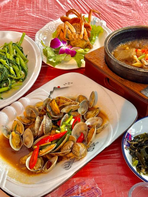 孩子晚上吃很多海鲜好吗-图3