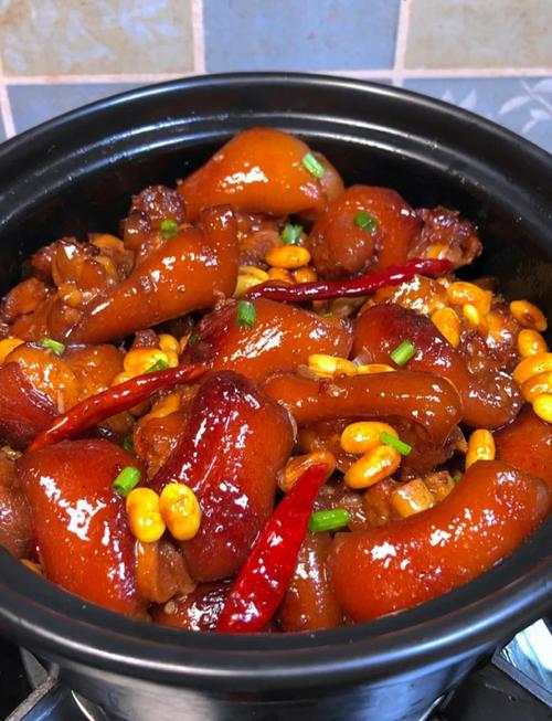 高压锅红烧猪蹄家常做法，软烂入味秘诀在哪？-图2