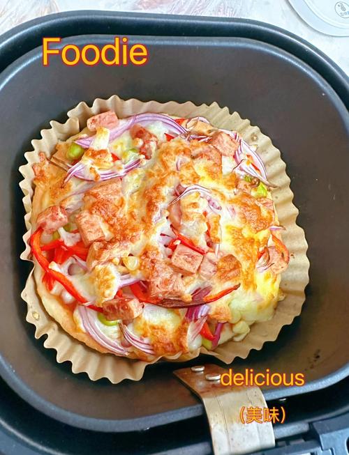 烤箱做披萨饼，家常做法有哪些关键步骤？-图1