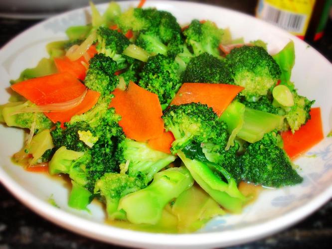 西兰花怎么做宝宝爱吃又营养？-图3