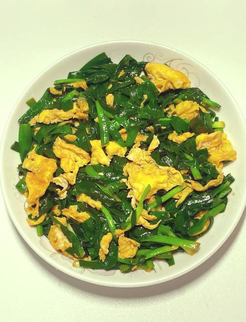 韭菜炒鸡蛋怎么做才不老不柴？-图1