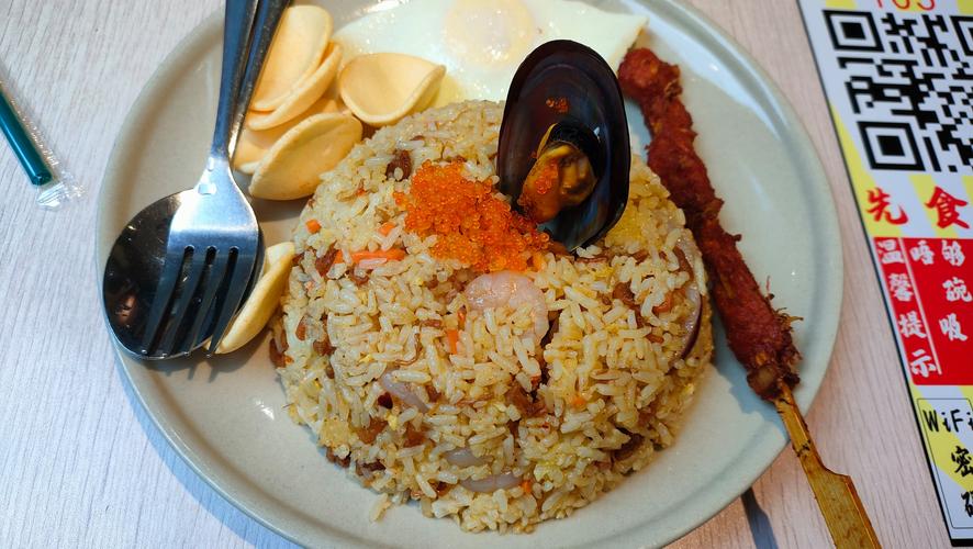 詹姆斯厨房海鲜拌饭视频，海鲜怎么拌才鲜？-图1