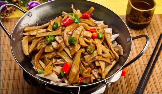 海鲜菇和杏鲍菇，哪个更合你胃口？-图2