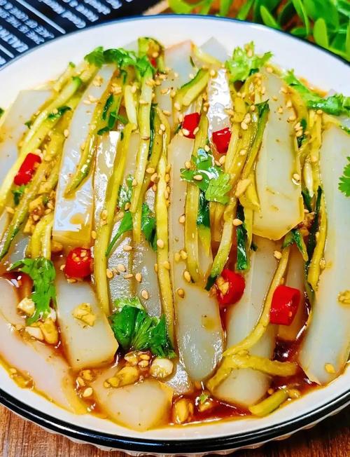 家常拌凉粉做法全，新手也能轻松学会？-图1