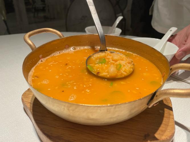 海鲜龙虾泡饭怎么做最鲜？-图2