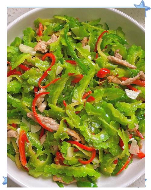 家常炒苦瓜怎么做不苦又下饭？-图1