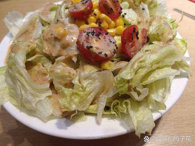 海鲜水果蔬菜沙拉水饺子，能一起吃吗？-图3