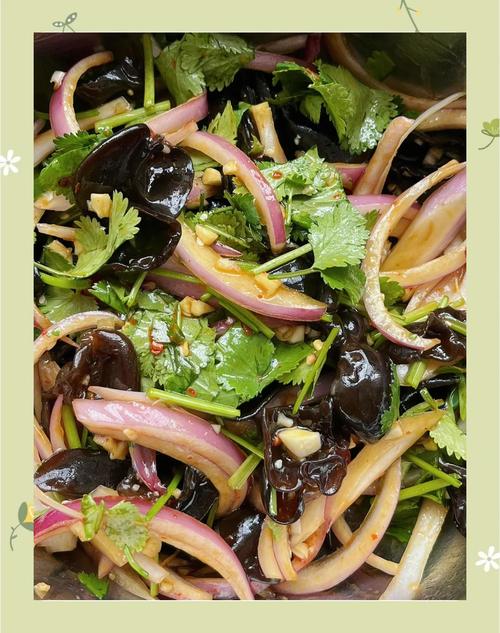 木耳洋葱怎么做家常又美味？-图2