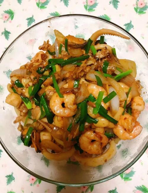 红烧海鲜什锦怎么做才好吃入味？-图1