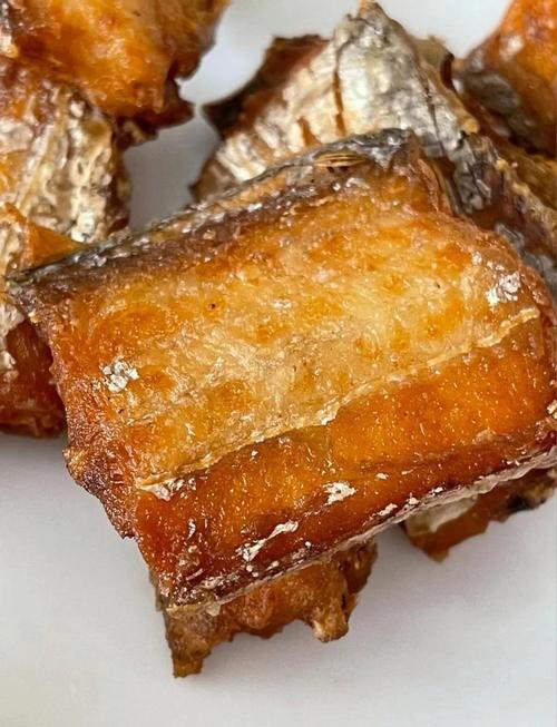 炸鱼怎么炸不散？家常做法有啥秘诀？-图1