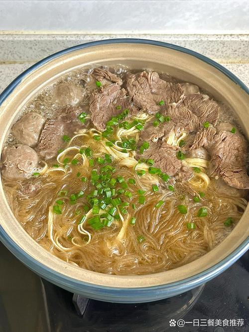 牛肉粉丝汤怎么做才正宗？-图1