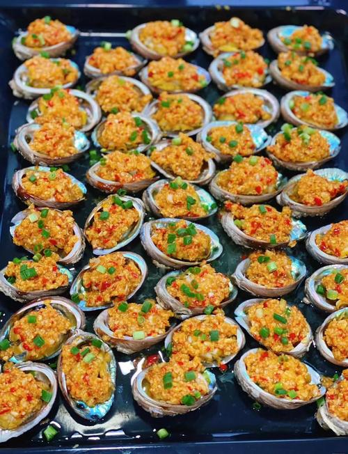 蒜蓉海鲜鲍鱼怎么做才最鲜嫩入味？-图3