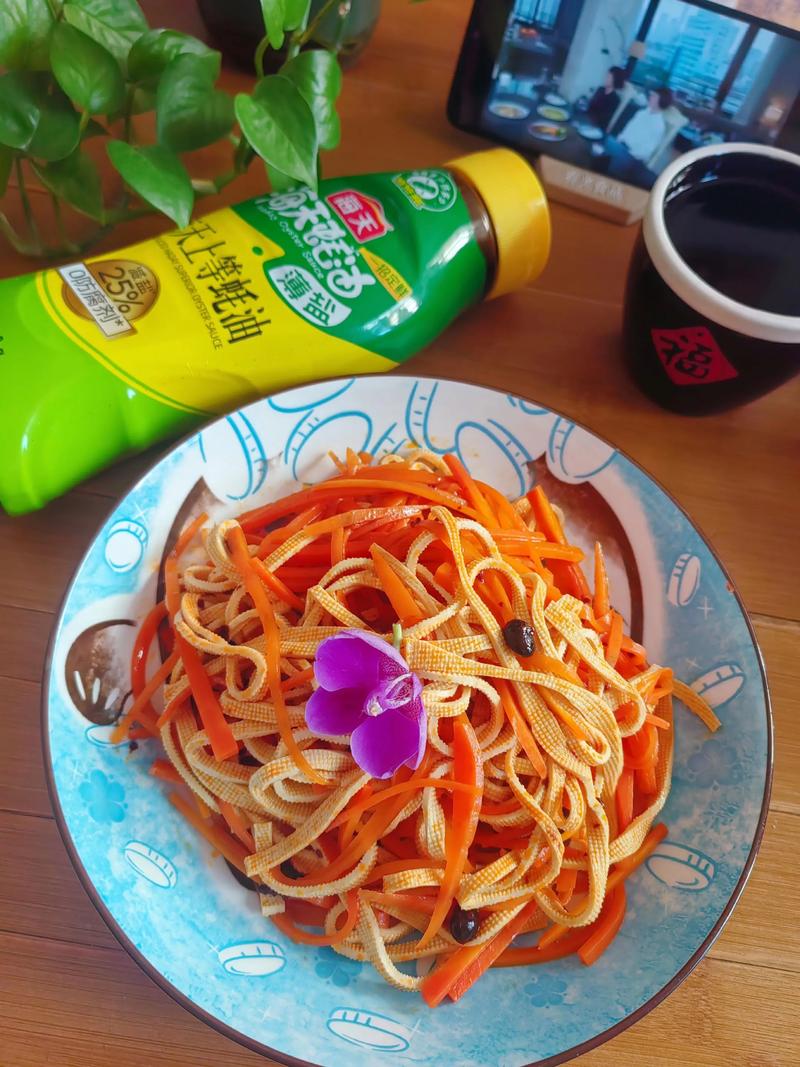 凉拌萝卜皮做法大全，家常怎么做最爽脆入味？-图3