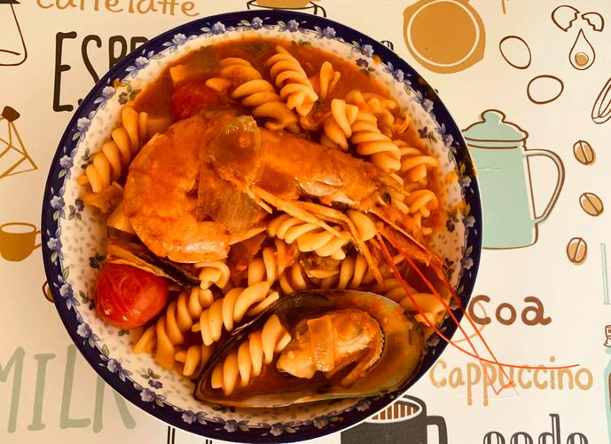 咖喱海鲜螺丝意面怎么做？-图1