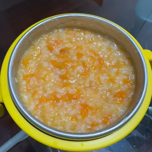 6个月宝宝能吃红薯粥吗？-图1