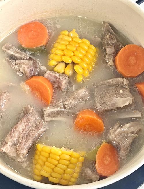 孕妇排骨汤怎么做？家常做法有哪些？-图2