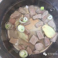 宝宝几个月能吃牛肉松？-图2