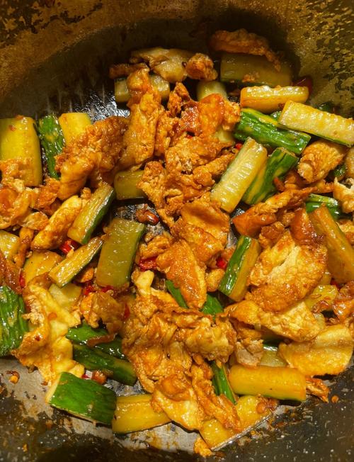 黄瓜炒鸡蛋的做法大全家常-图2