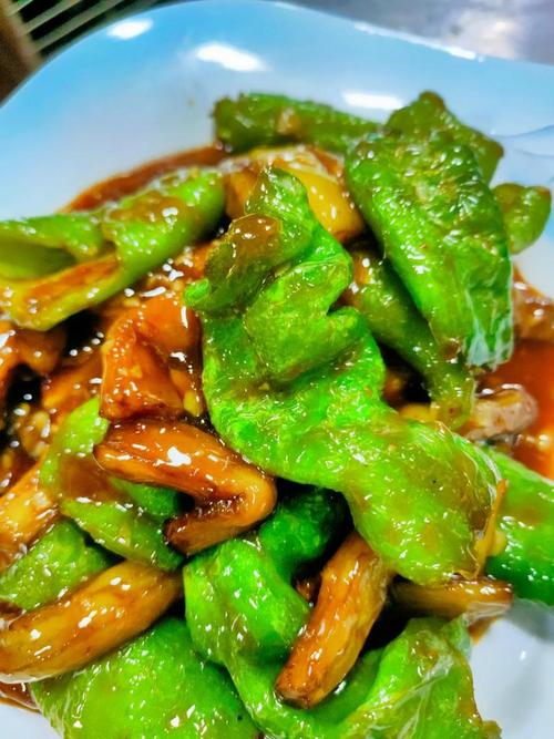 虎皮辣子烧茄子的家常做法-图2