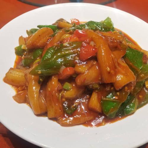 虎皮辣子烧茄子的家常做法-图1