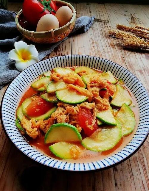 西红柿炒西葫芦的家常做法-图3