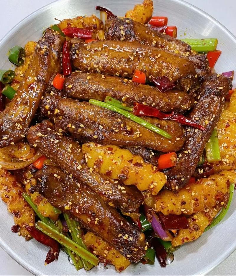 鸭翅家常做法有哪些？简单美味怎么做？-图1