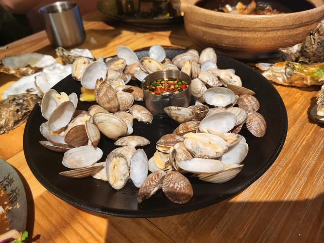 日本吃播海鲜蛤蜊，为何让人欲罢不能？-图2