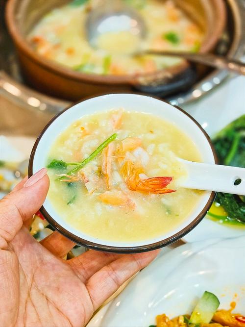海鲜粥可以凉水下海鲜吗-图2