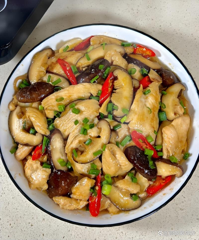 圆菇做法有哪些家常美味?-图2 圆菇做法有哪些家常美味?-图2