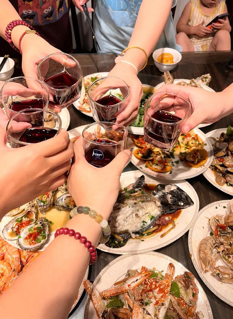 红酒可以和海鲜一起吃吗-图1 红酒可以和海鲜一起吃吗-图1