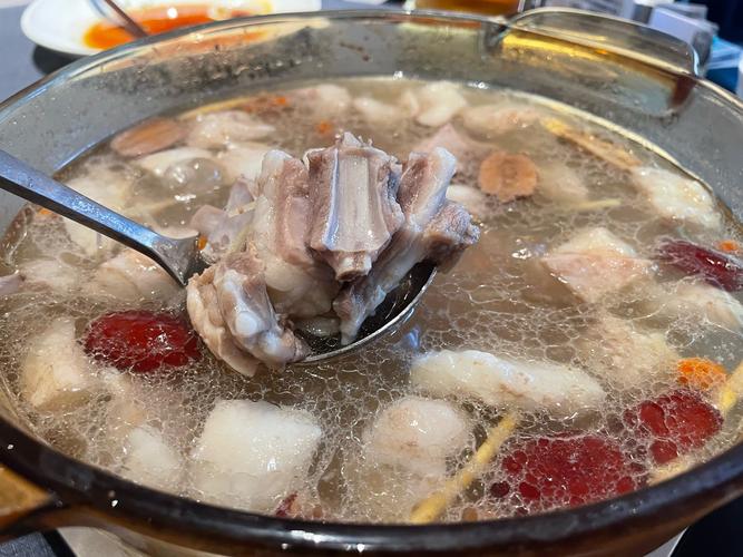 一锅两味，羊肉海鲜如何同蒸不串味？-图3