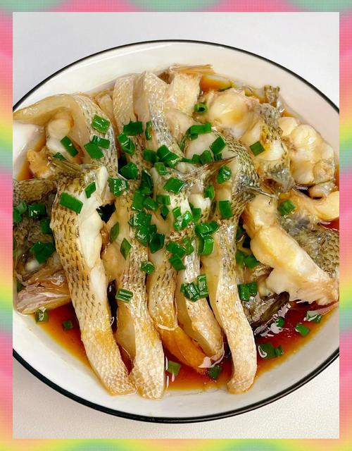 清蒸鱼怎么做才鲜嫩？家常做法有哪些？-图3