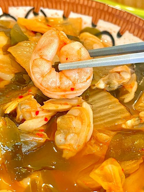 海鲜泡菜汤怎么做才鲜香？-图1