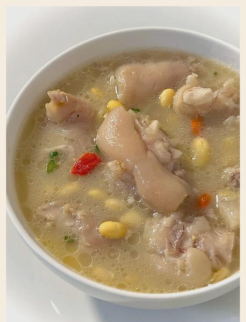 家常猪手汤怎么做?家常做法有哪些?-图2 家常猪手汤怎么做?家常做法有哪些?-图2