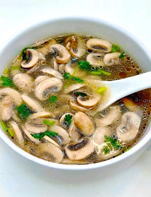 口蘑海鲜汤怎么做?有哪些做法?-图1 口蘑海鲜汤怎么做?有哪些做法?-图1