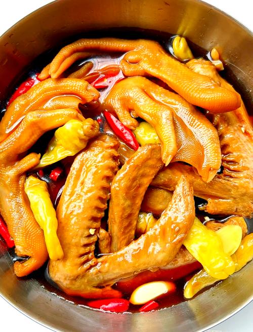 家常卤鸭翅怎么做？全家爱吃秘诀在哪？-图1