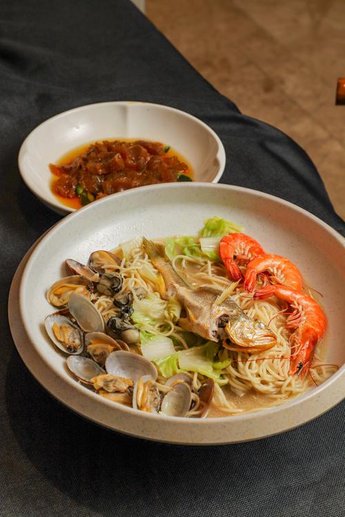 海鲜鱼面属于哪个菜系?-图1 海鲜鱼面属于哪个菜系?-图1