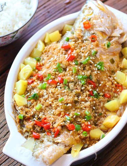 粉蒸鱼怎么做？家常做法有哪些？-图1