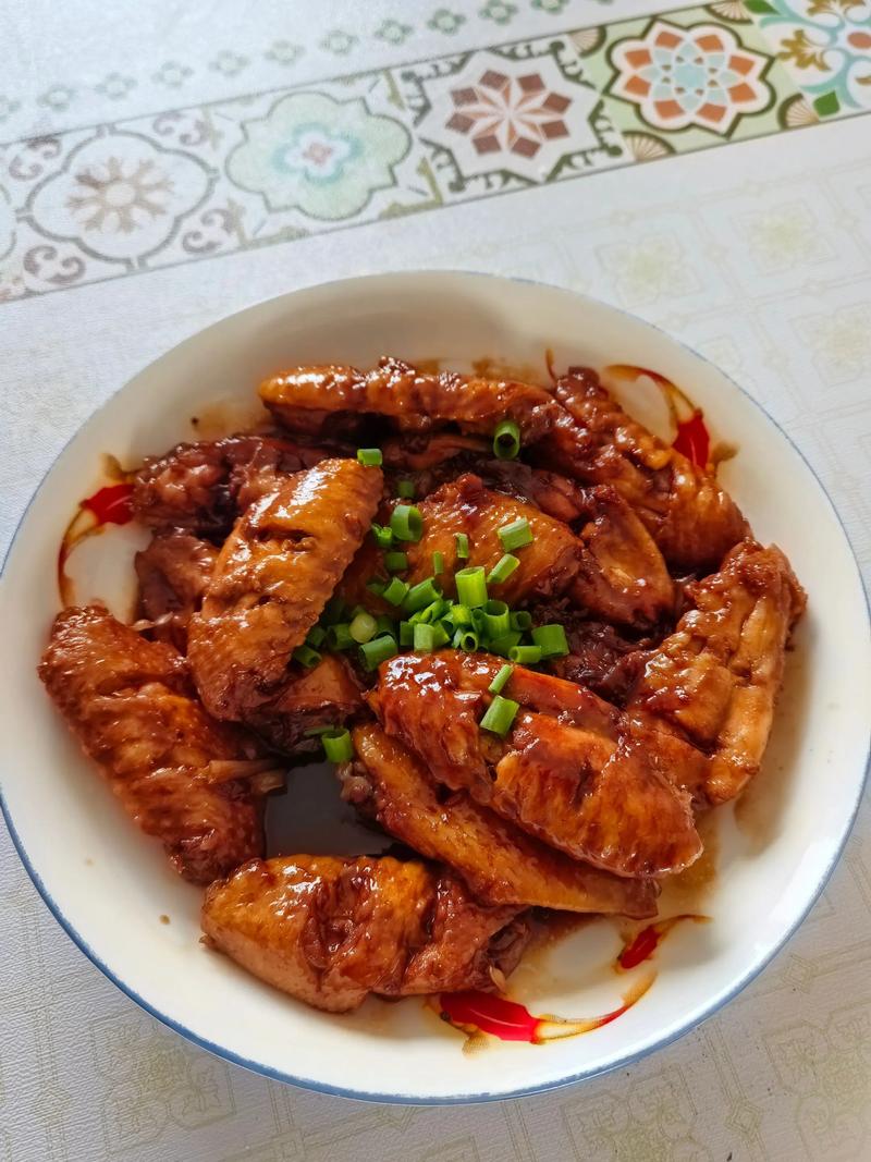 炖鸡翅家常做法有哪些?-图3 炖鸡翅家常做法有哪些?-图3