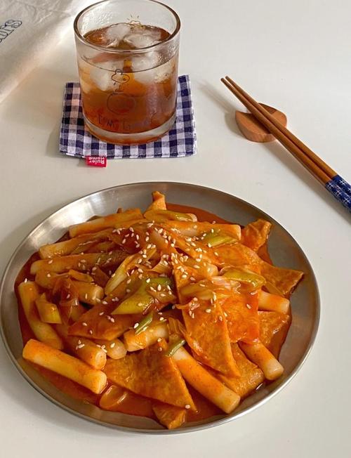 韩式海鲜炒年糕怎么做?-图1 韩式海鲜炒年糕怎么做?-图1