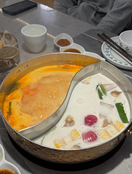 泰式海鲜火锅锅底怎么选才正宗？-图2